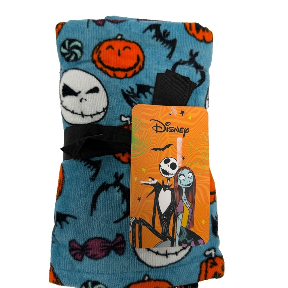 NWT Nightmare Before Christmas Halloween Hand Towel Set Of 2 Blue Towels